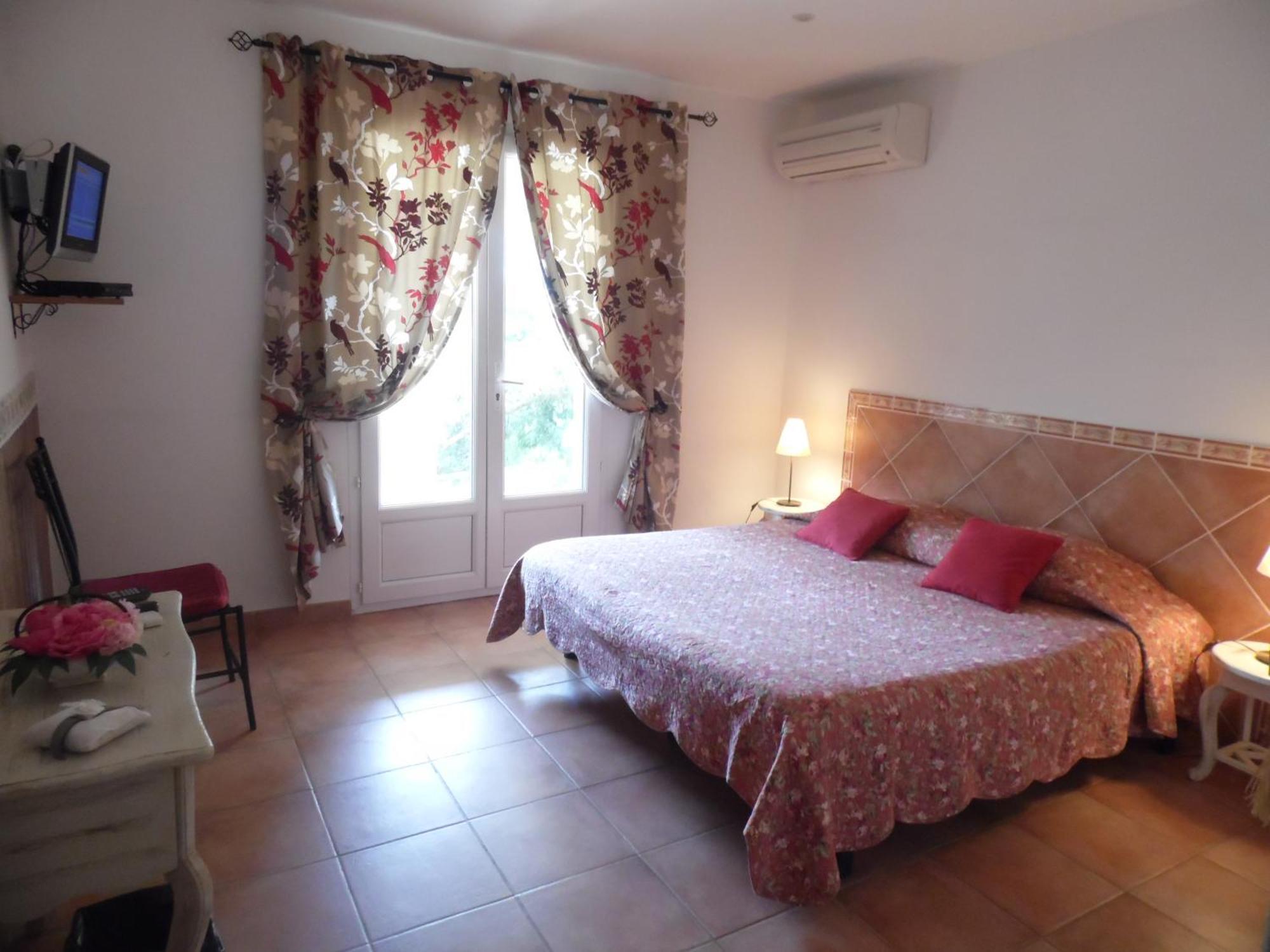 פורטו-וישיו Locations Residence Rocca Rossa Palombaggia Classees 3 Etoiles מראה חיצוני תמונה