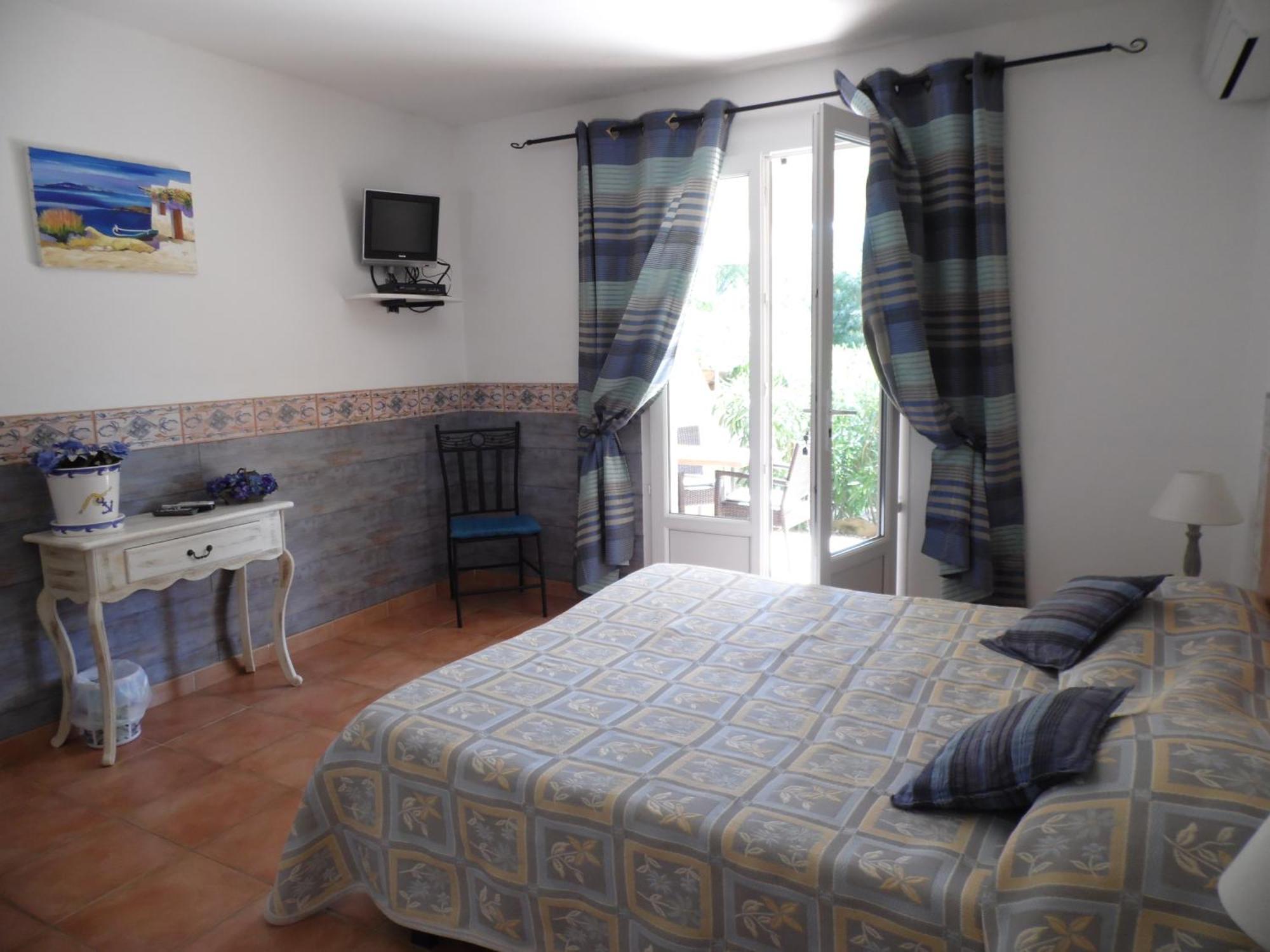 פורטו-וישיו Locations Residence Rocca Rossa Palombaggia Classees 3 Etoiles מראה חיצוני תמונה